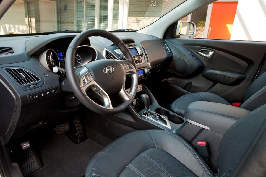  Hyundai Tucson 2013 года  (фото 7 из 25)